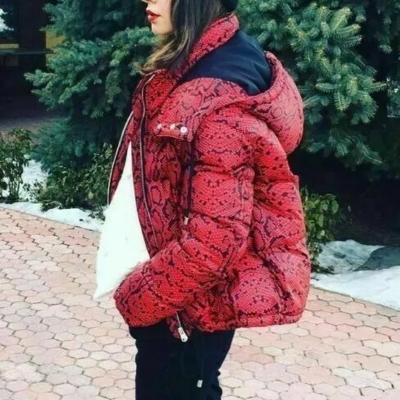 New w/o Tag Zara Snake Print Puffer Jacket With Hood Size XLarge Ref 4968 020 - Picture 3 of 9